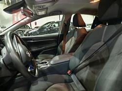 تۆیۆتا کامری